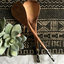 Load image into Gallery viewer, Fair Trade home goods made in Uganda, Sustainable African salad servers for housewarming and wedding registry gifts. Handcarved acacia wood and bone on mudcloth table runner.
