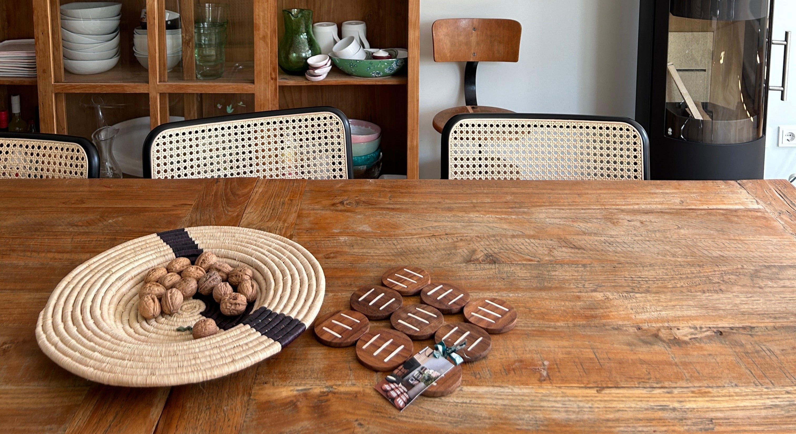 Handmade tabletop goods in Berlin dining room