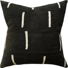 Load image into Gallery viewer, ﻿Handcrafted African mudcloth pillow with geometric designs, made in USA, designed in Mali.
